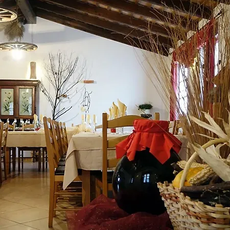 Farm stay Farm Malovscevo Vitovlje